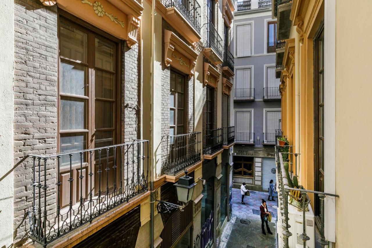 Apartamento Alcaiceria Granada Apartment Luaran gambar